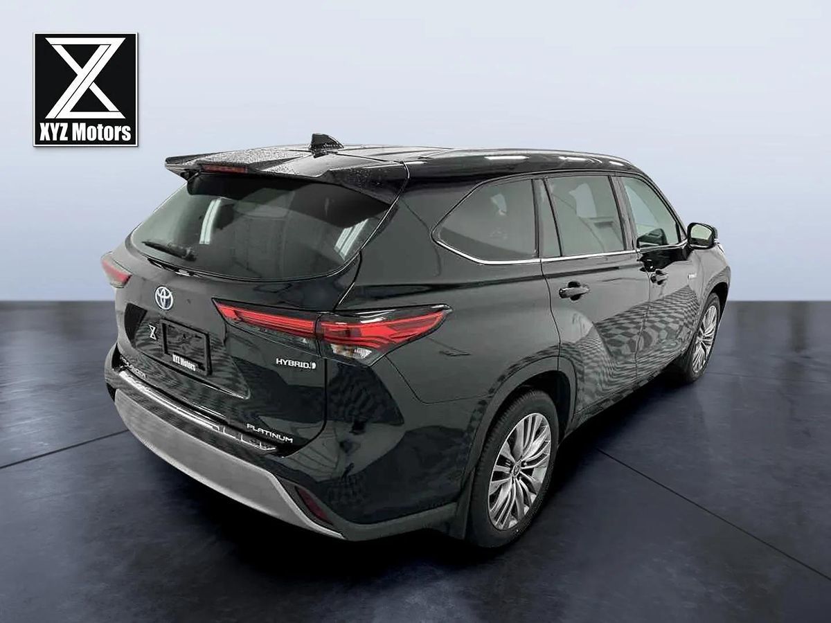 Sold 2021 Toyota Highlander Hybrid Platinum in Grand Rapids